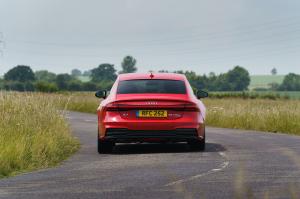 Audi A7 Sportback 55 TFSI e Quattro S-Line 2020 года  (UK)